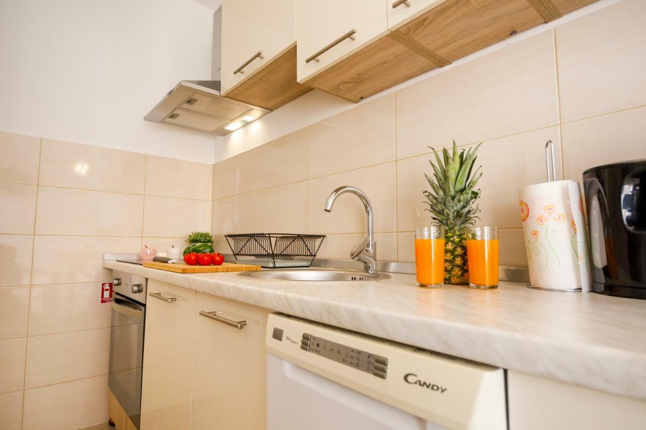 Luxury Apartment Nuneni Спліт Екстер'єр фото